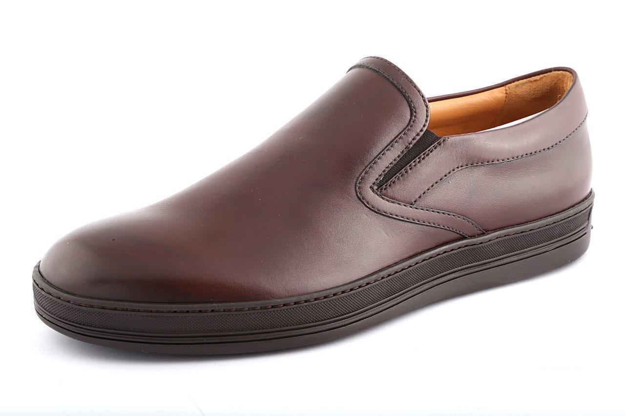 Bespoke Sneakers Brown