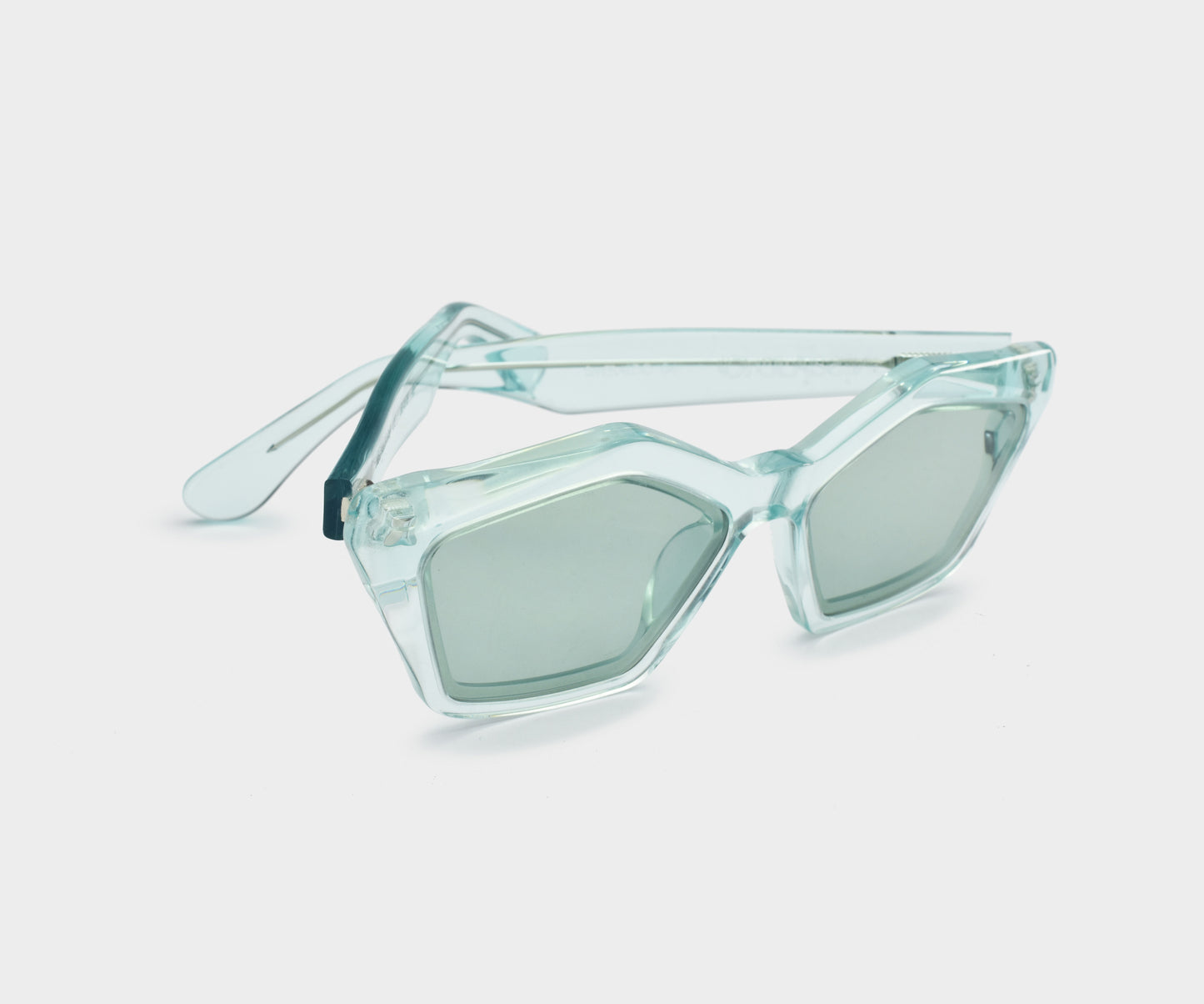 Smeraldo Light Sky