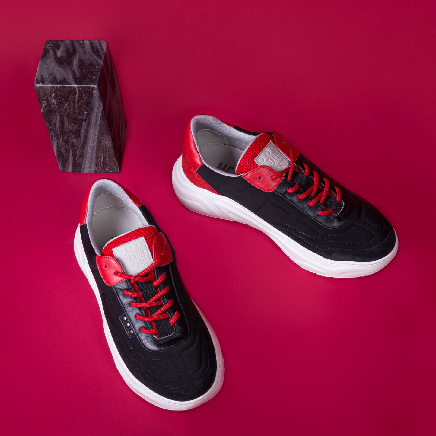 "DEBUT" Ultralight Unisex sneakers
