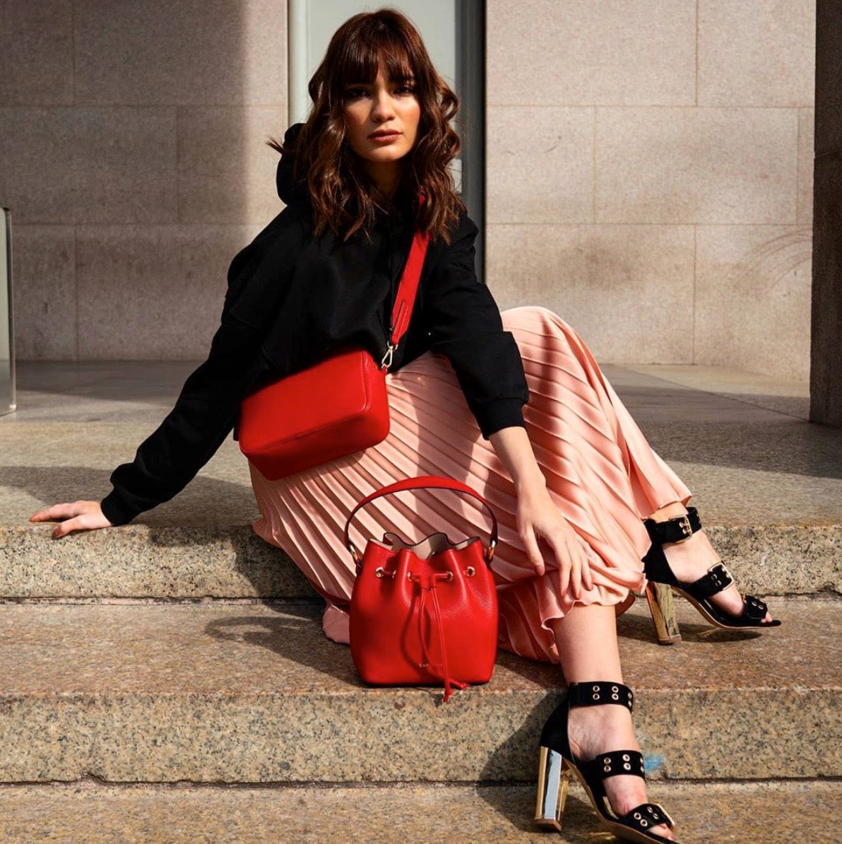 pop-fashion-italy_made_in_italy_woman-bag_laetitia_lady_bucket
